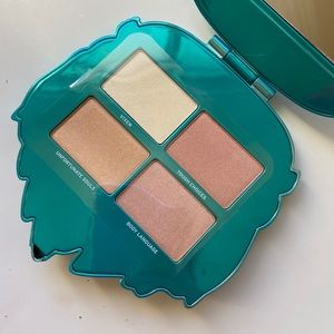 Ursula Funko highlighting palette